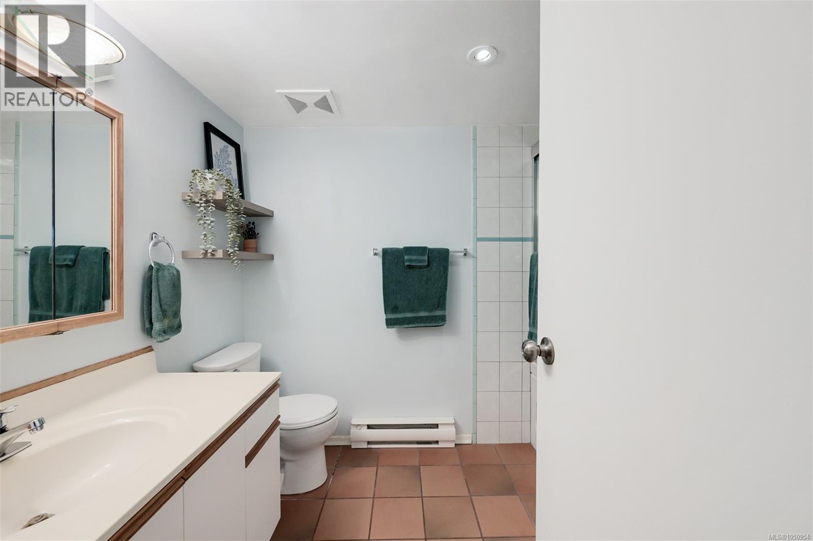 #303 1625 Belmont Ave - Image 19