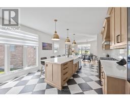Mud room - 1048 Sandy Somerville Drive, London South, ON N6K5R1 Photo 14
