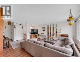 3 38397 Buckley Avenue, Squamish, BC V8B0A6 Photo 11