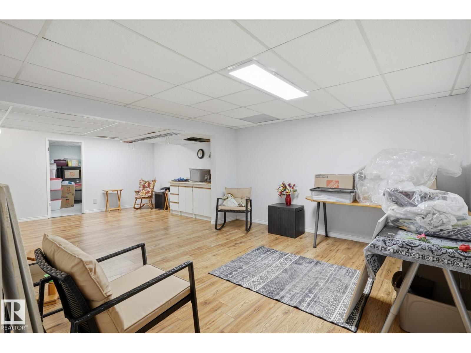 5763 189 Street NW, Jamieson Place — photo 21 of 30: Property photo