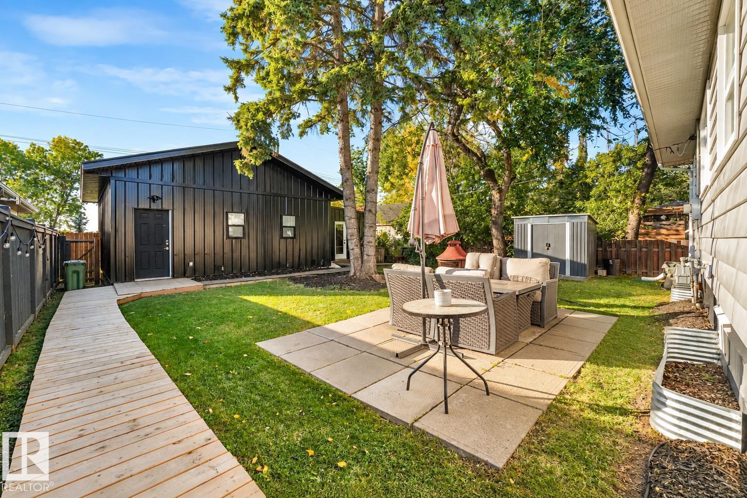 10906 118 ST NW - 38