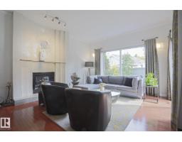 995 Ogilvie Bv Nw, Edmonton, AB T6R1K1 Photo 18