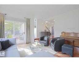 995 Ogilvie Bv Nw, Edmonton, AB T6R1K1 Photo 21