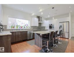 995 Ogilvie Bv Nw, Edmonton, AB T6R1K1 Photo 30