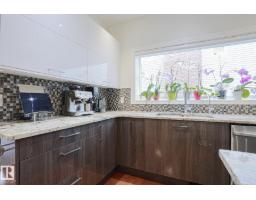 995 Ogilvie Bv Nw, Edmonton, AB T6R1K1 Photo 31