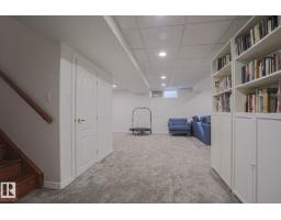995 Ogilvie Bv Nw, Edmonton, AB T6R1K1 Photo 43
