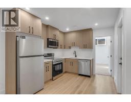 520 22 Avenue Nw, Calgary, AB T2M1N6 Photo 38