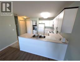 554 Seymour Street Unit# 411, Kamloops, BC V2C2G9 Photo 6