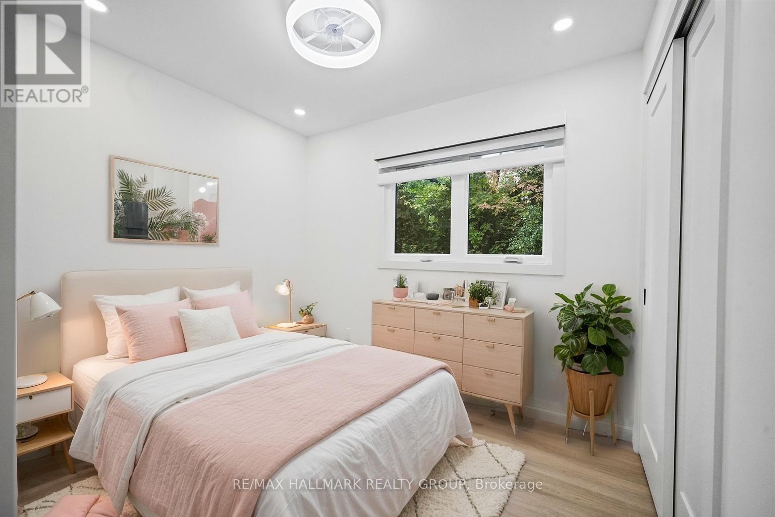 14 KAYMAR DRIVE - Image 22