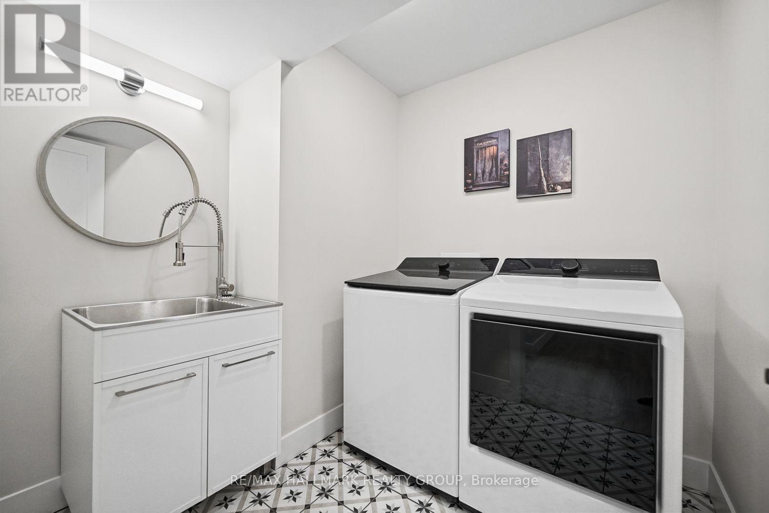 14 KAYMAR DRIVE - Image 37