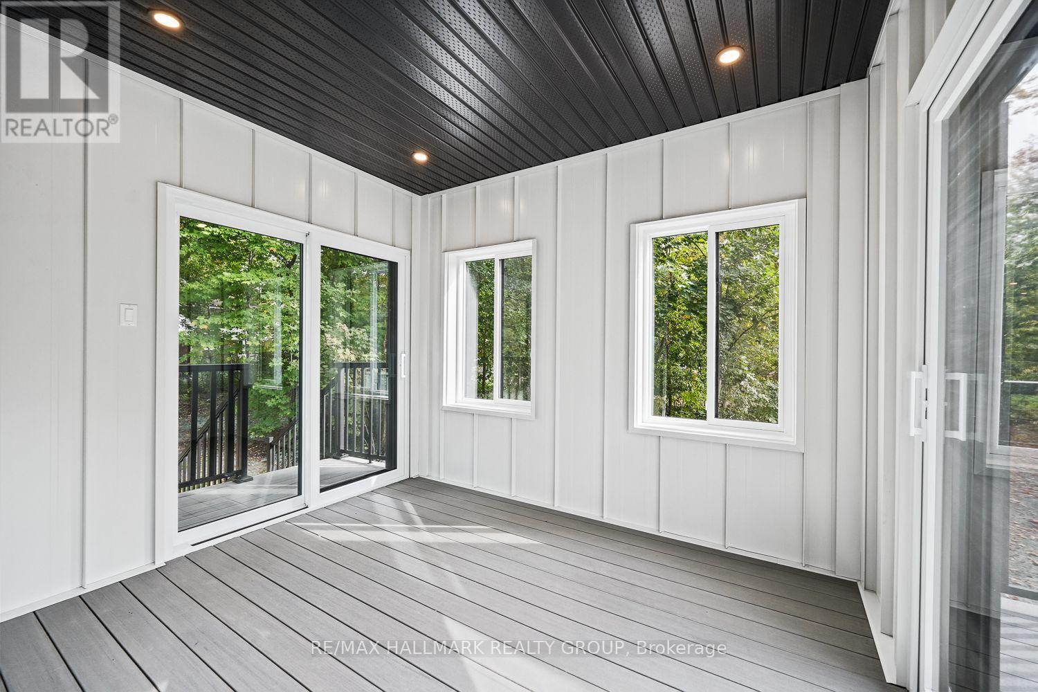 14 KAYMAR DRIVE - Image 39