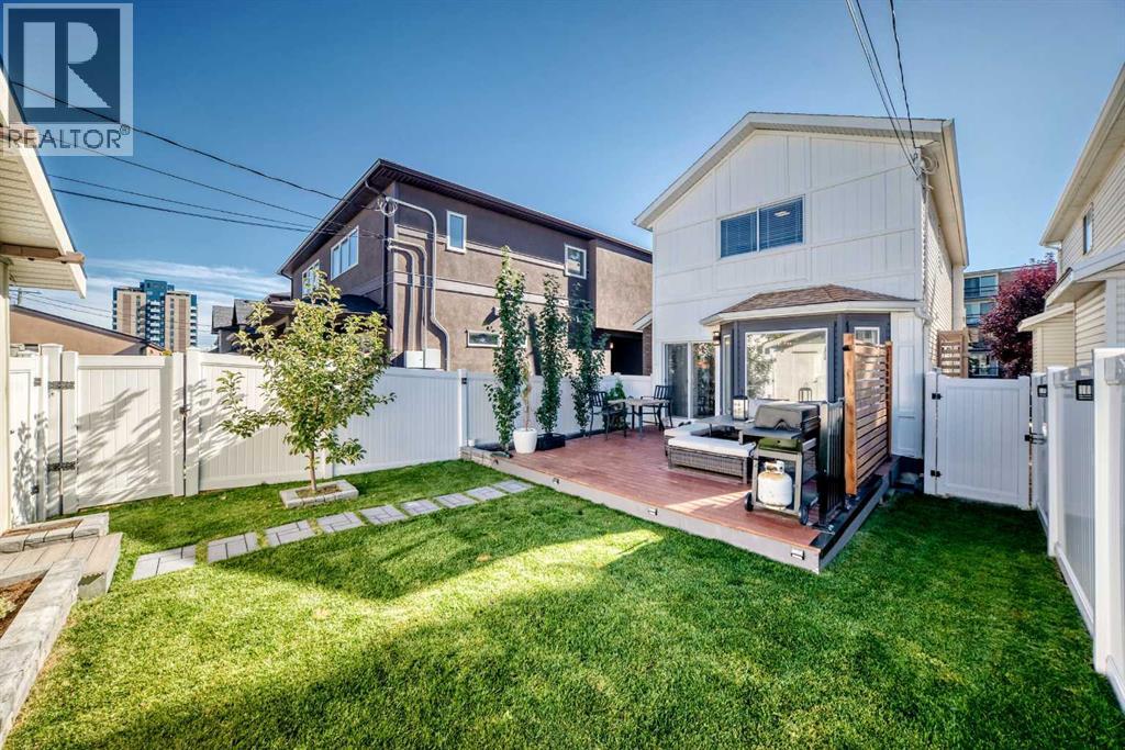430 56 Avenue SW - photo 41