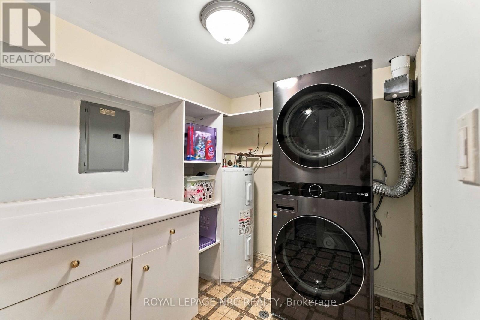 #205 4090 JOHN CHARLES BOULEVARD - Image 34
