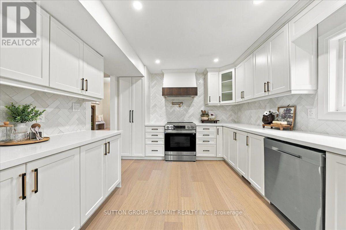 184 TORRESDALE AVENUE - 9
