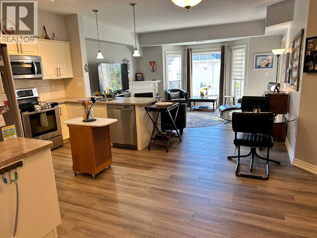 Listing photo – 421, 6 Michener Boulevard, Red Deer
