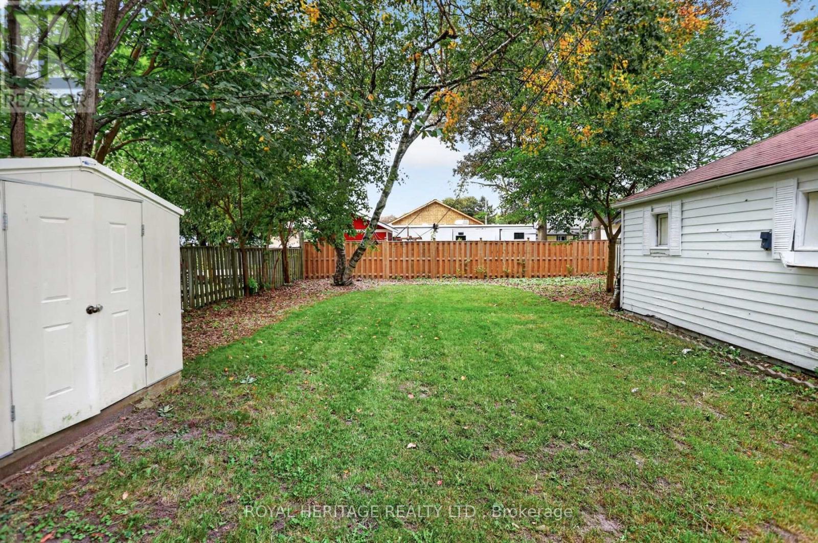 914 DONOVAN CRESCENT - 11