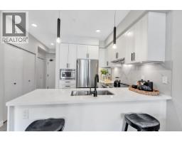 218 12143 223 Street, Maple Ridge, BC V2X4R1 Photo 9