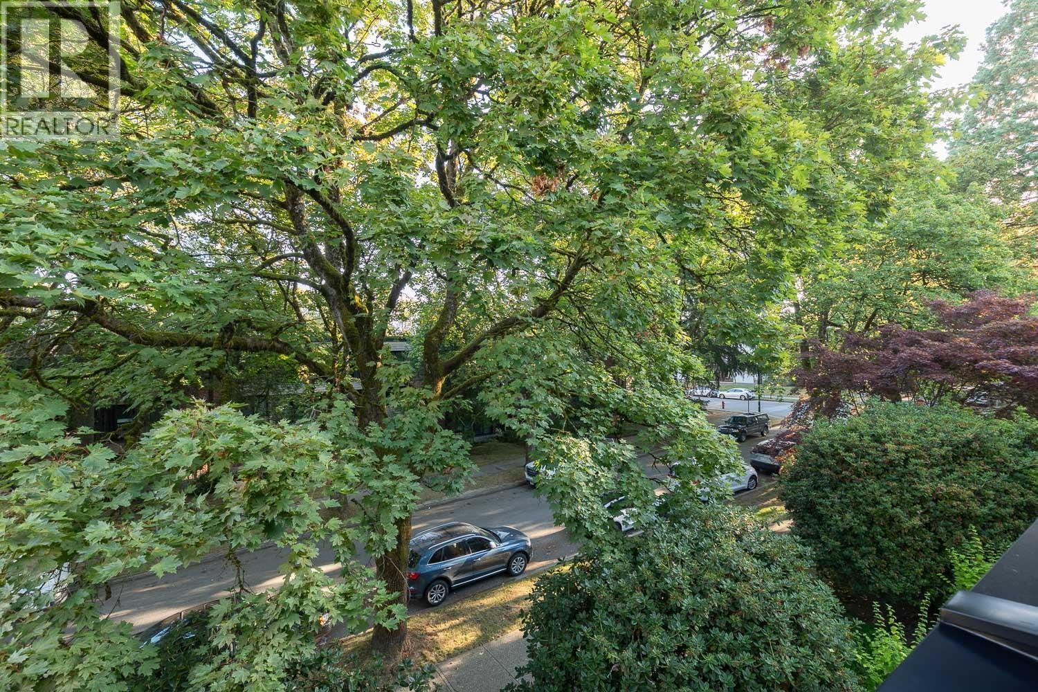 Photo of 309 1710 W 13TH AVENUE 24