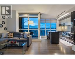 810, 550 Riverfront Avenue SE - photo 1