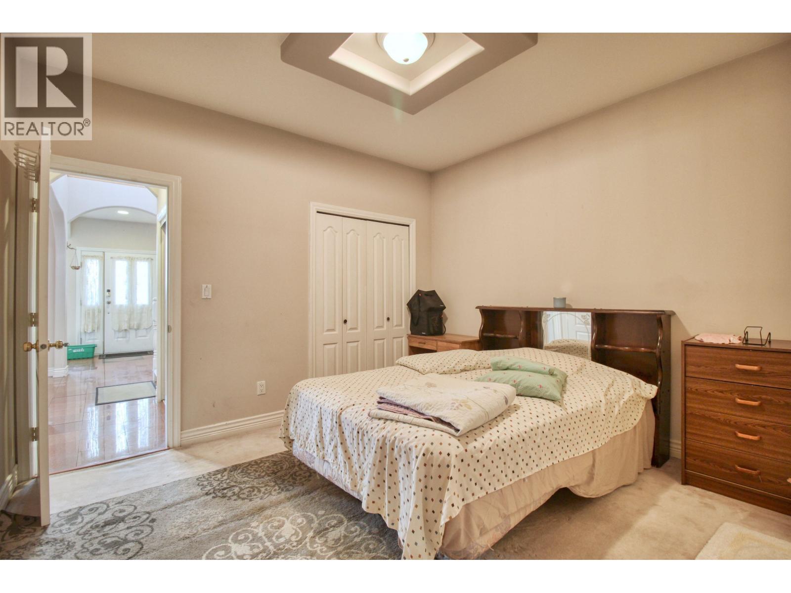6031 RUMBLE, Burnaby - Image 1