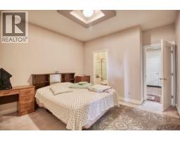6031 Rumble, Burnaby, BC V5J2C6 Photo 8