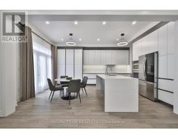 Kitchen - 1361 Blackmore Street, Innisfil, ON L9S0P3 Photo 6