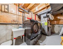 16 Chase Court, Markham, ON L3S1V4 Photo 32