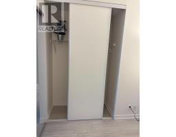Shared Unit 3107 - 898 Portage Parkway, Vaughan, ON L4K0J6 Photo 11