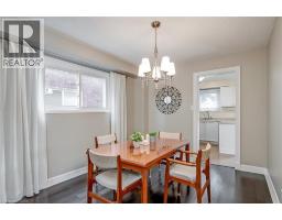 Living room - 3163 Barwell Road, Mississauga, ON L5L3Z6 Photo 12