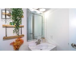 113 - 126 Bell Farm Road, Barrie, ON L4M6J3 Photo 10