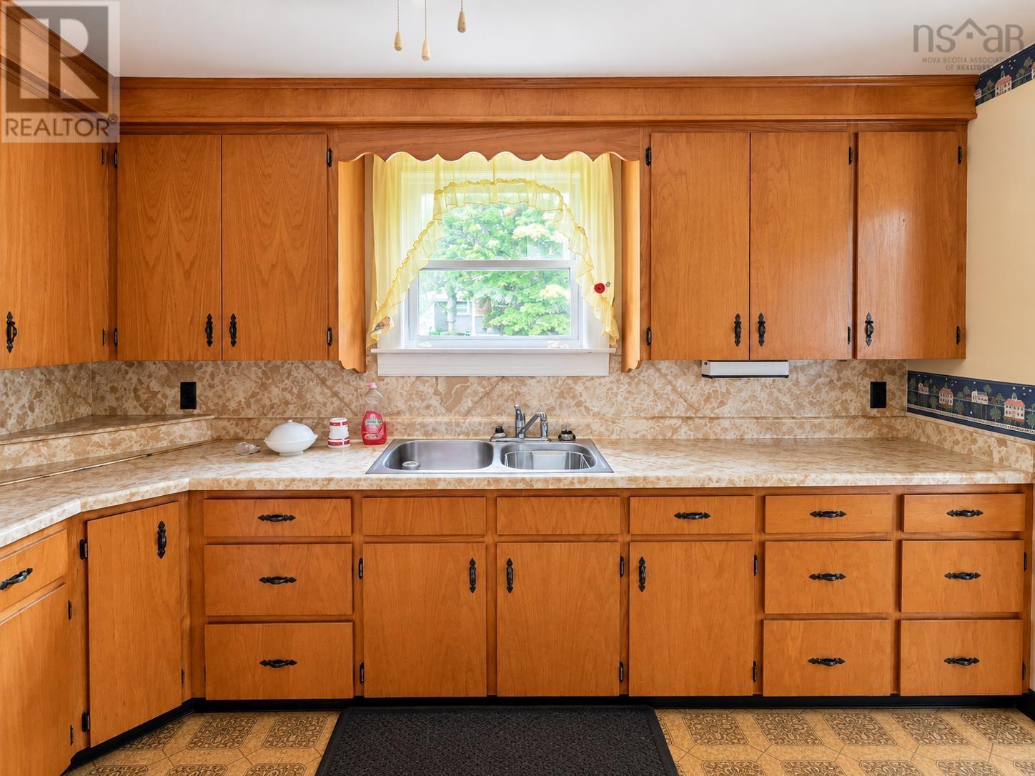 171 Falmouth Dyke Road - Image 21