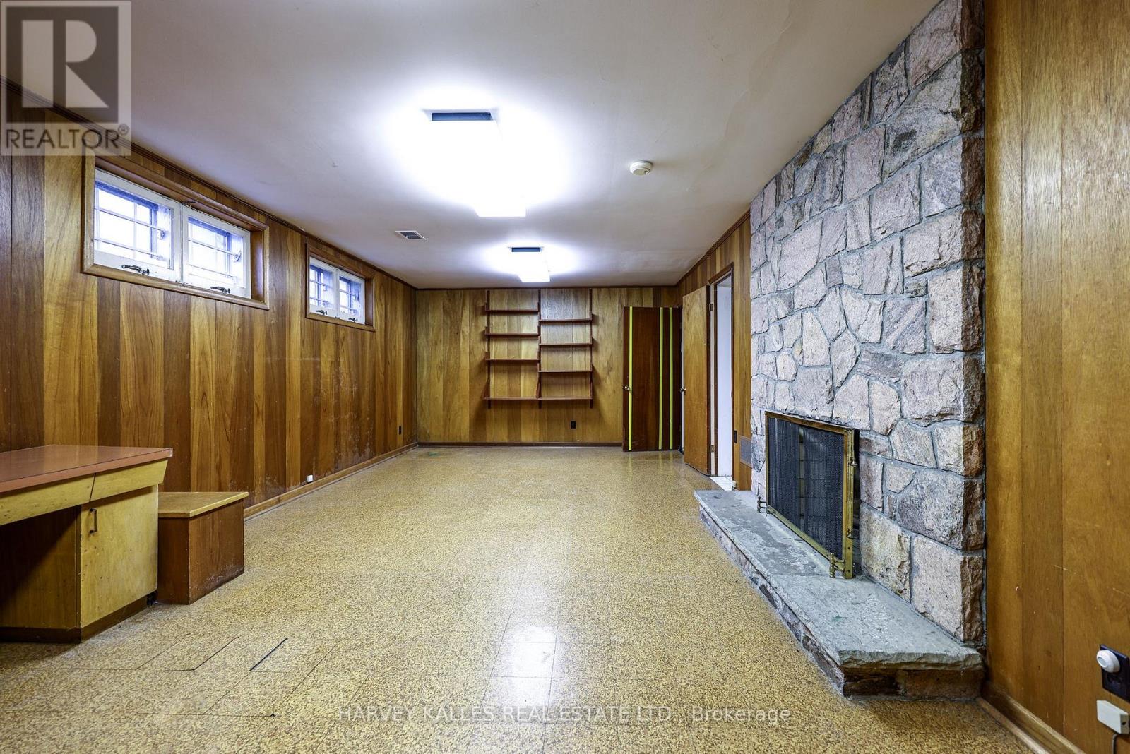 2 COLVESTONE ROAD - 46