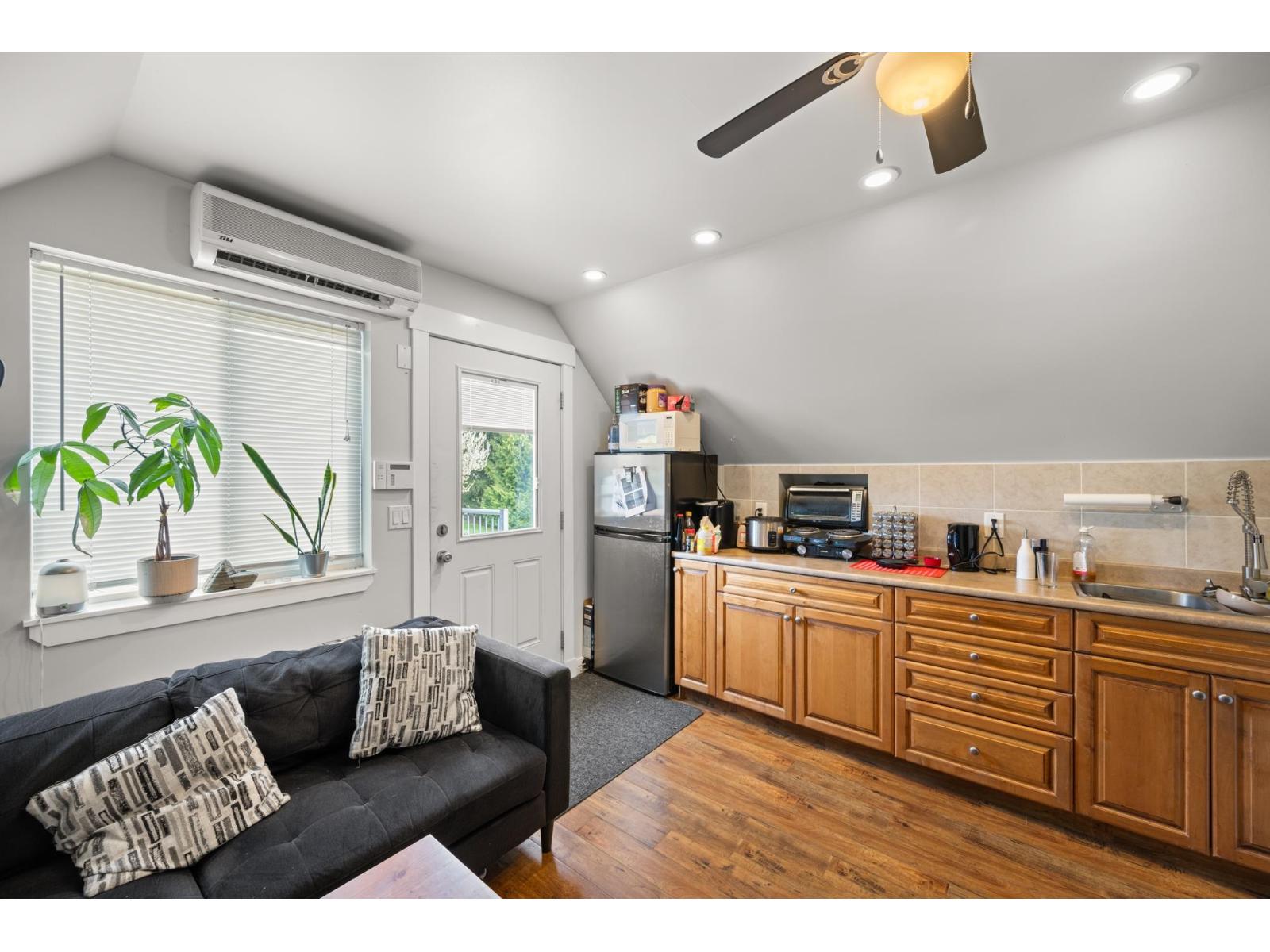 23287 OLD YALE ROAD, Langley