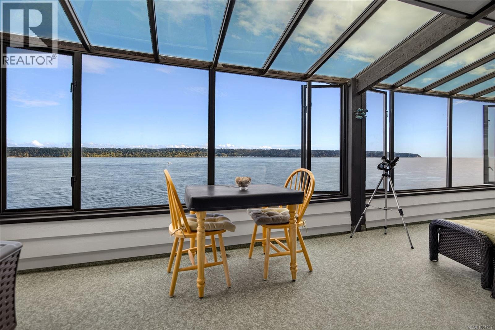 #13 523 Island Hwy - Image 11