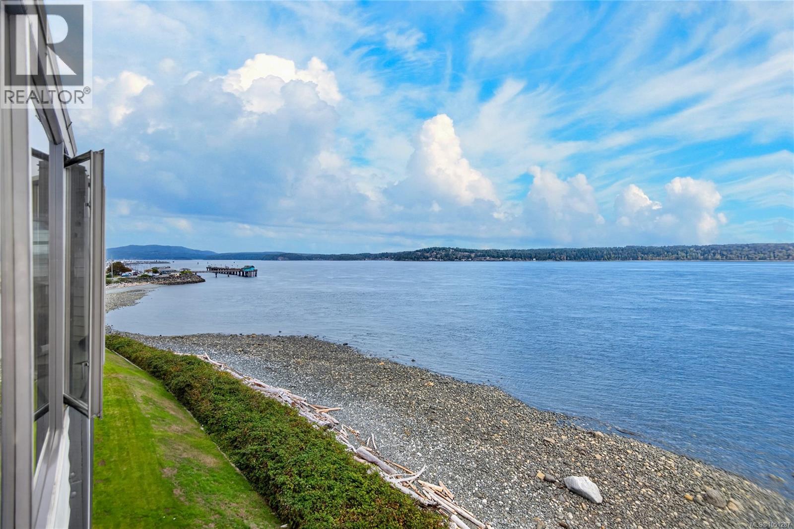 #13 523 Island Hwy - 36