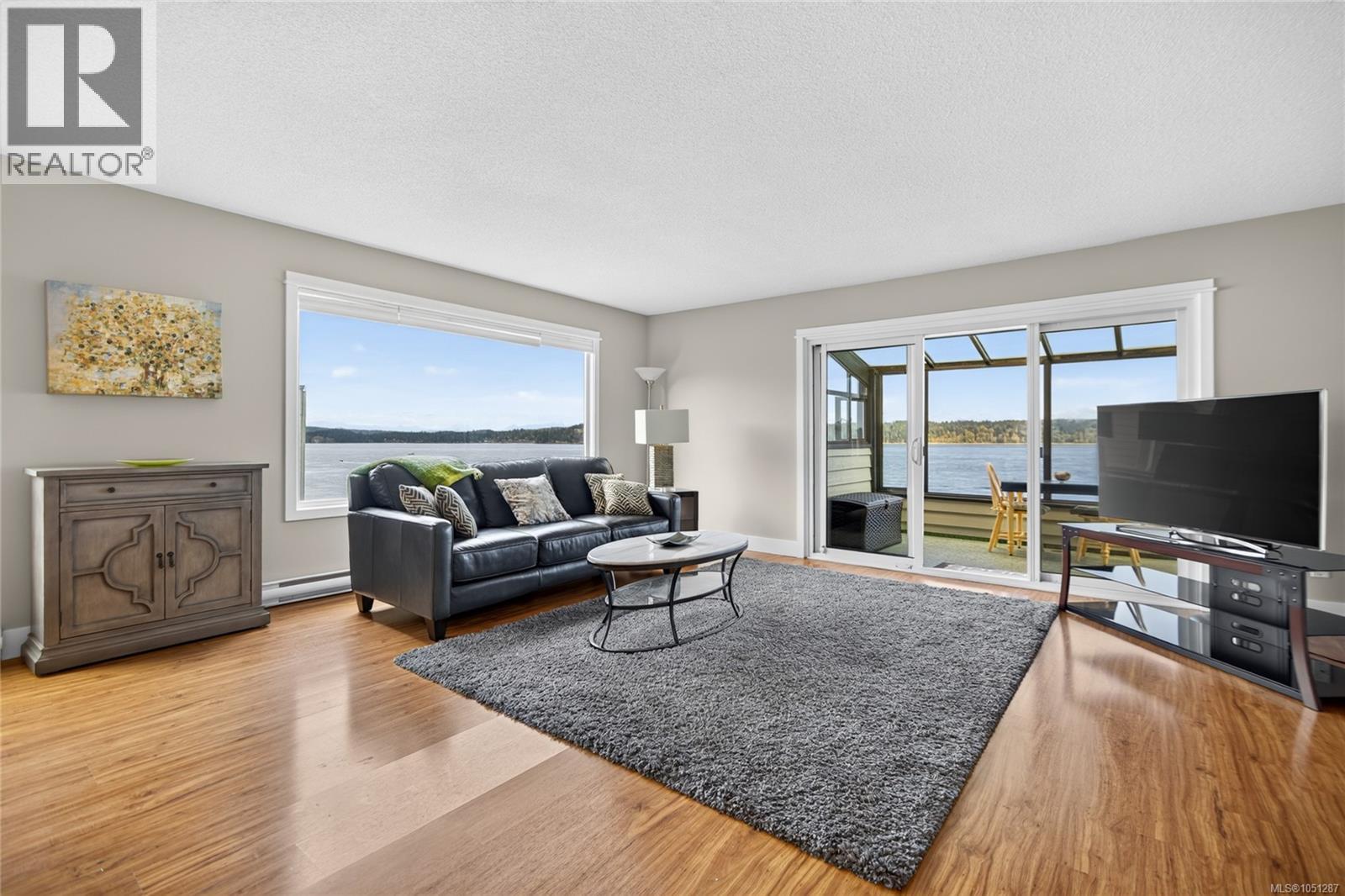 #13 523 Island Hwy - Image 8