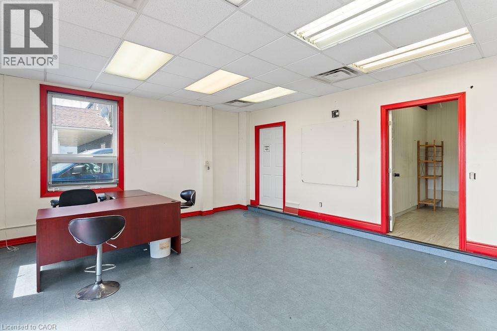 57 Steeles Avenue East — photo 12