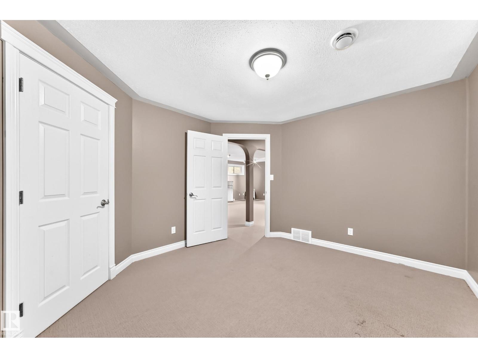 1108 117 ST SW - 40