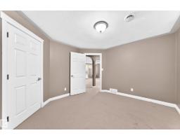 1108 117 St Sw, Edmonton, AB T6W1W8 Photo 40