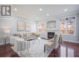 17 Latania Boulevard, Brampton, ON L6P1S8 Photo 12