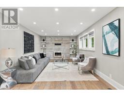 1357 Saginaw Crescent, Mississauga, ON L5H1X4 Photo 11