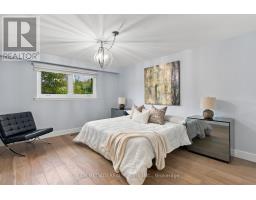 1357 Saginaw Crescent, Mississauga, ON L5H1X4 Photo 13