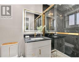 1357 Saginaw Crescent, Mississauga, ON L5H1X4 Photo 15