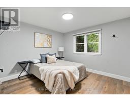 1357 Saginaw Crescent, Mississauga, ON L5H1X4 Photo 17