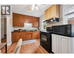 Kitchen - 35 Acacia Street, Kitchener, ON N2G3B1 Photo 6