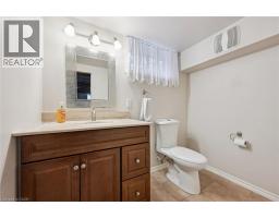 35 Acacia Street, Kitchener, ON N2G3B1 Photo 18