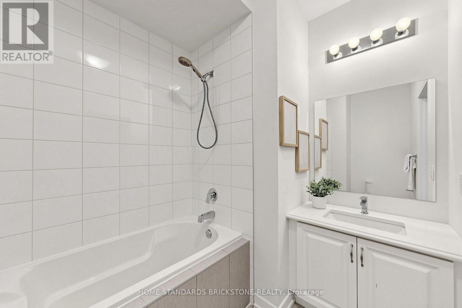 215 SALTERTON CIRCLE - 45