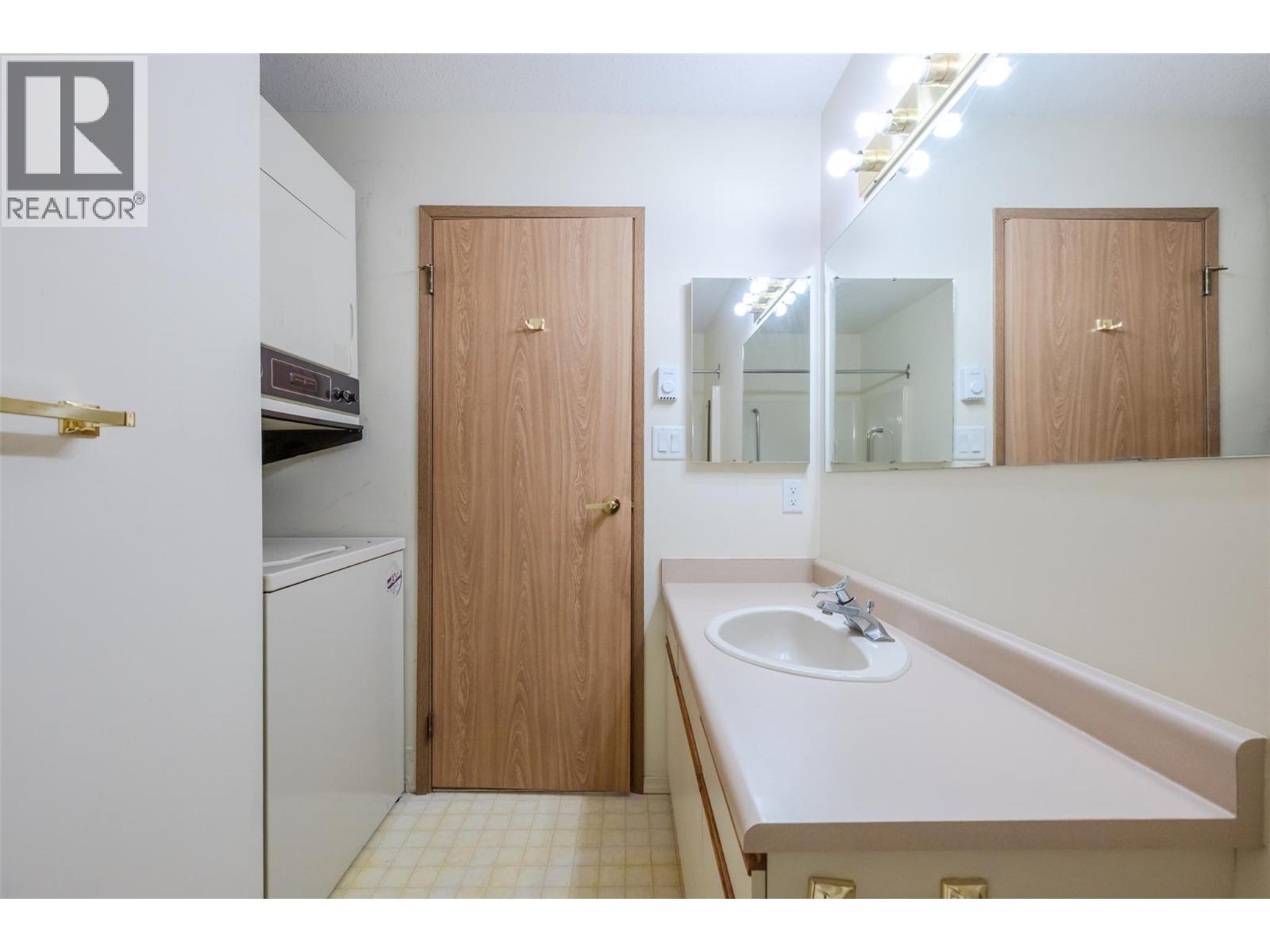 337 MCKINNEY Road Unit# 107, Oliver