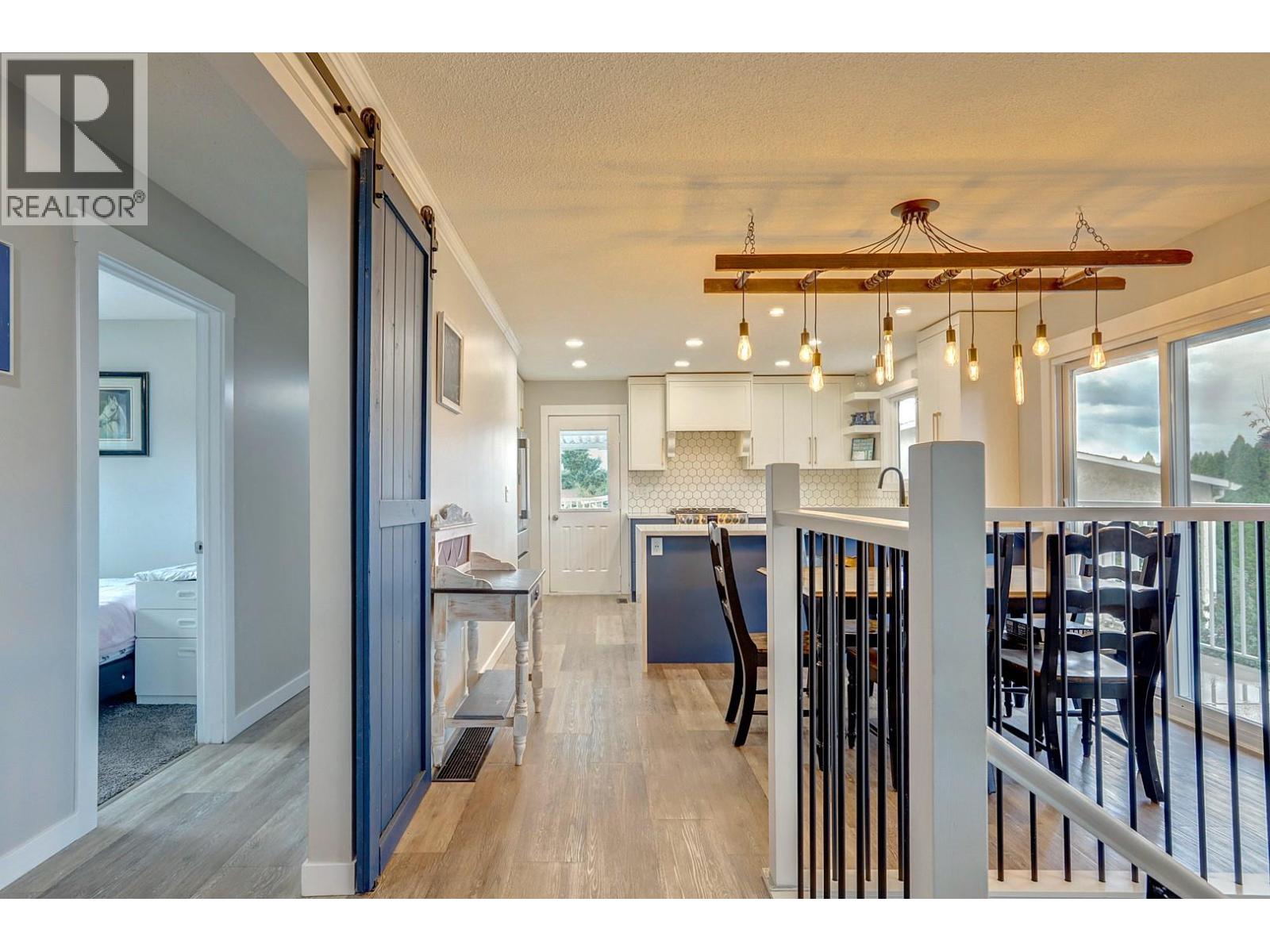 5723 Richards Crescent, Vernon