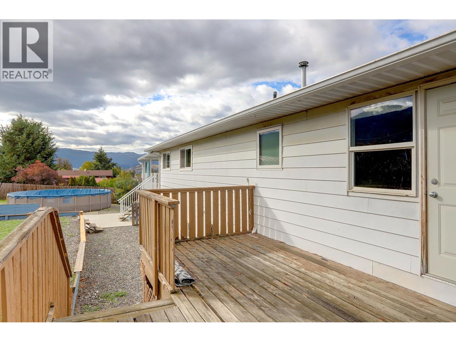 5723 Richards Crescent, Vernon